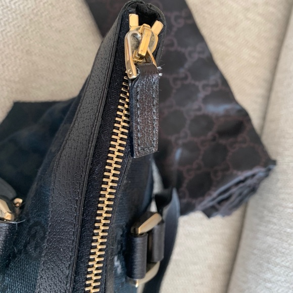 Gucci Handbag - Picture 3 of 13